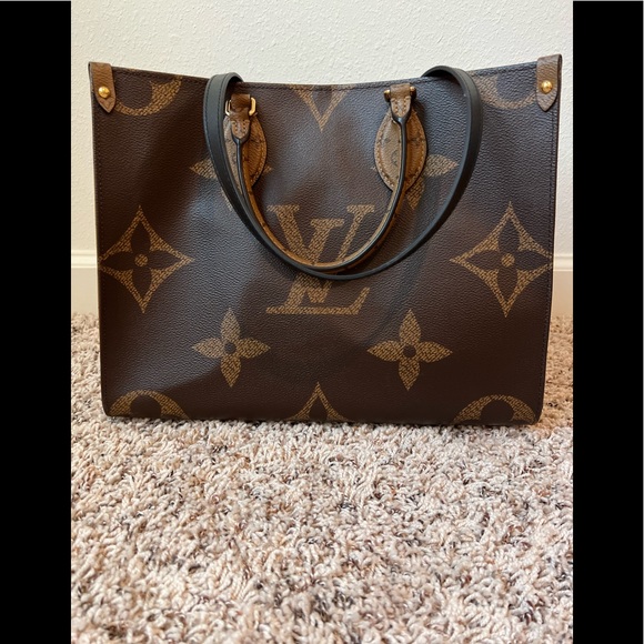 🐯Louis Vuitton Key Chain🐯 - Picture 8 of 16